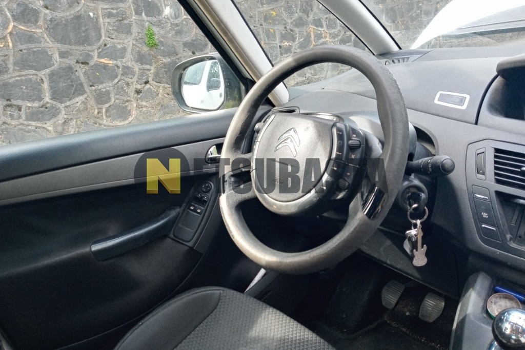Citroën Grand C4 Picasso 1.6 HDi 2011