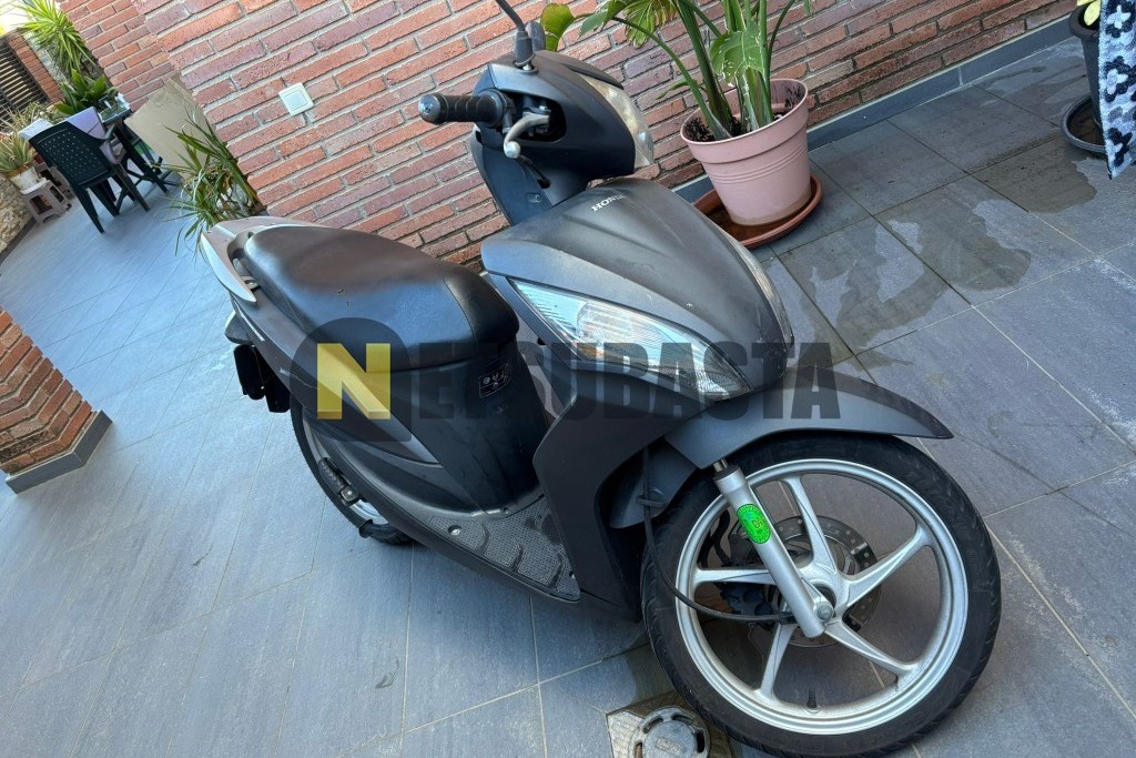 Honda Vision 110 2016
