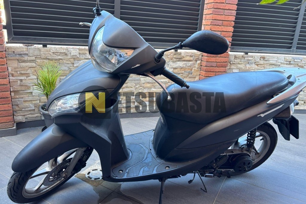 Honda Vision 110 2016