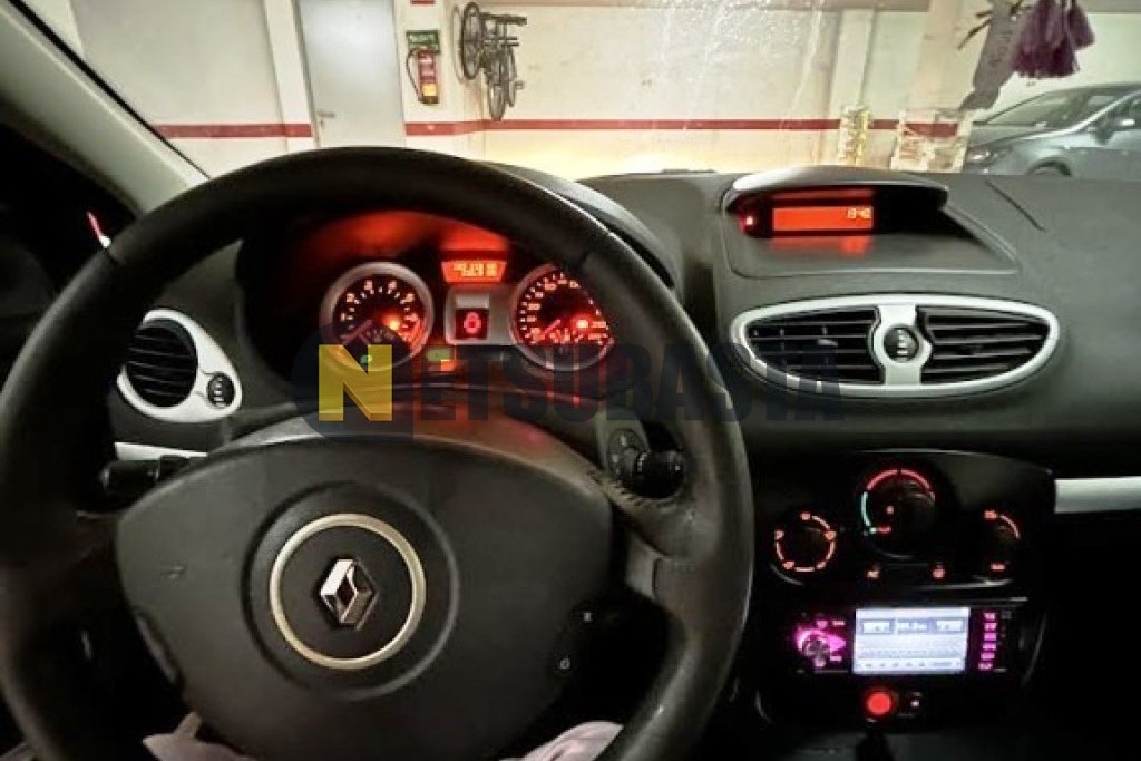 Renault Clio 1.4 16v 2005
