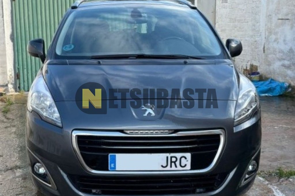 Peugeot 5008 1.2 PureTech 2016