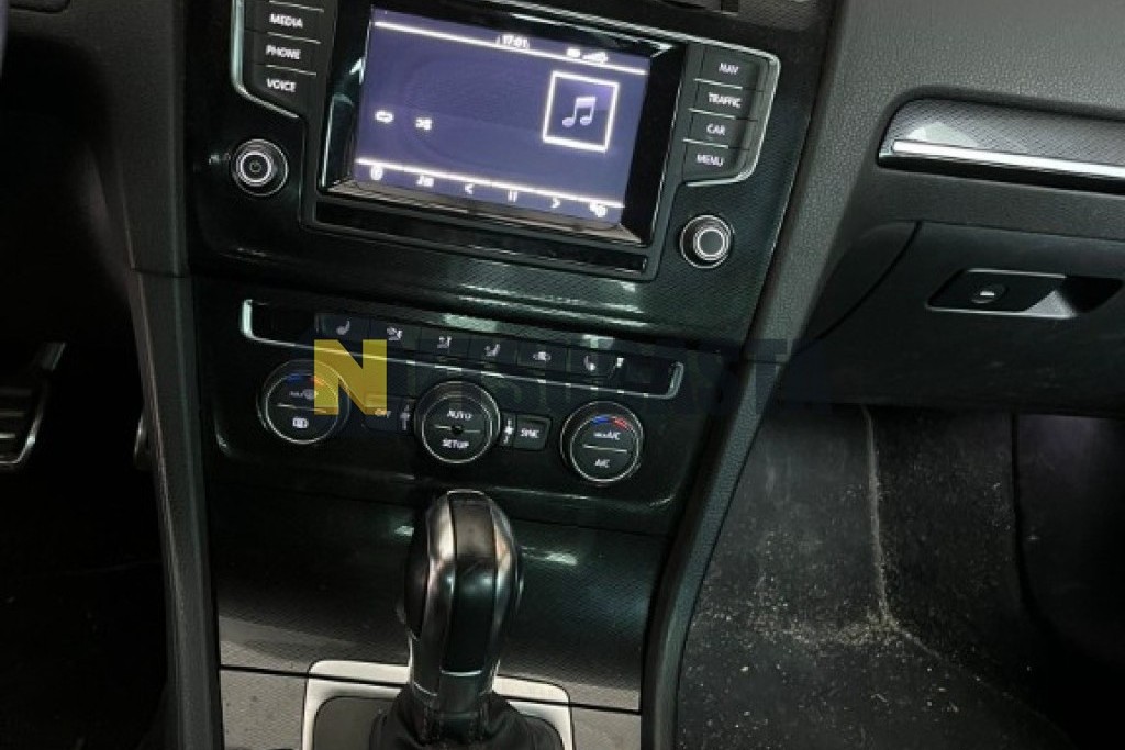 Volkswagen Golf GTI 2.0 TSI BMT DSG 6 vel. 2014