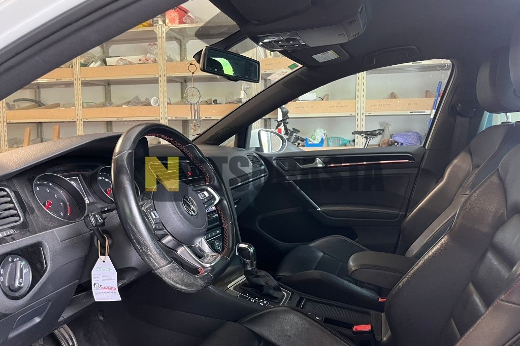 Volkswagen Golf GTI 2.0 TSI BMT DSG 6 vel. 2014
