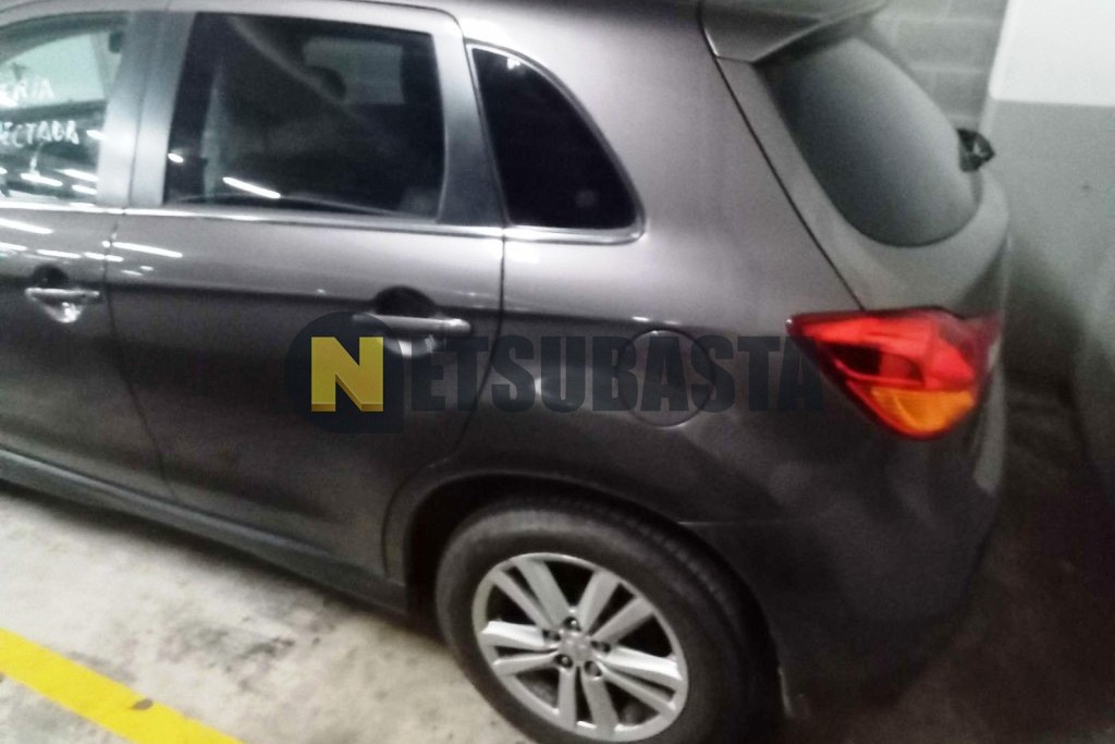 Mitsubishi ASX 220 4WD DI-D Aut. 2013