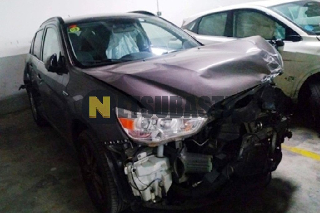 Mitsubishi ASX 220 4WD DI-D Aut. 2013