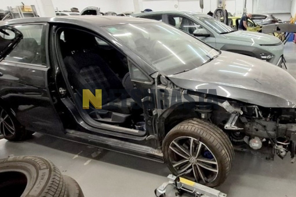 Volkswagen Golf GTE 1.4 TSI e-Power 2015