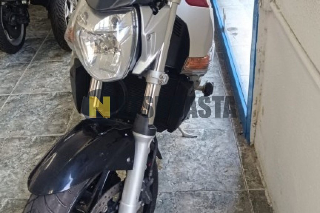 Suzuki GSR 600 2008
