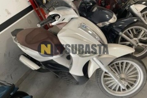 Suzuki AN 250 Burgman 2000