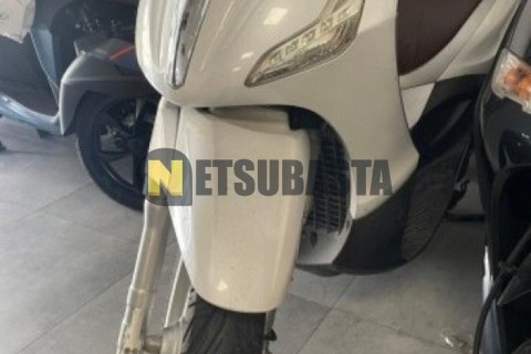 Suzuki AN 250 Burgman 2000