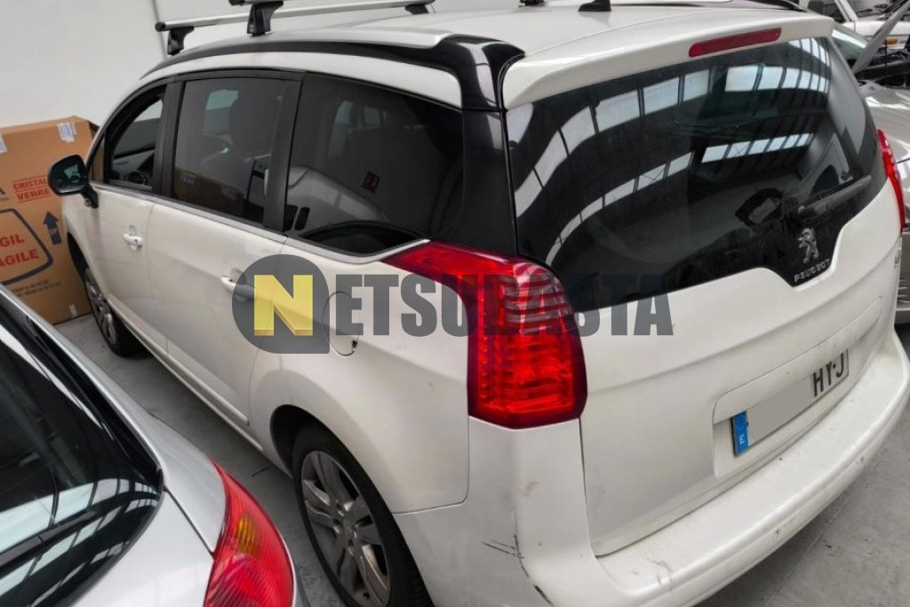 Peugeot 5008 1.6 HDi 2014
