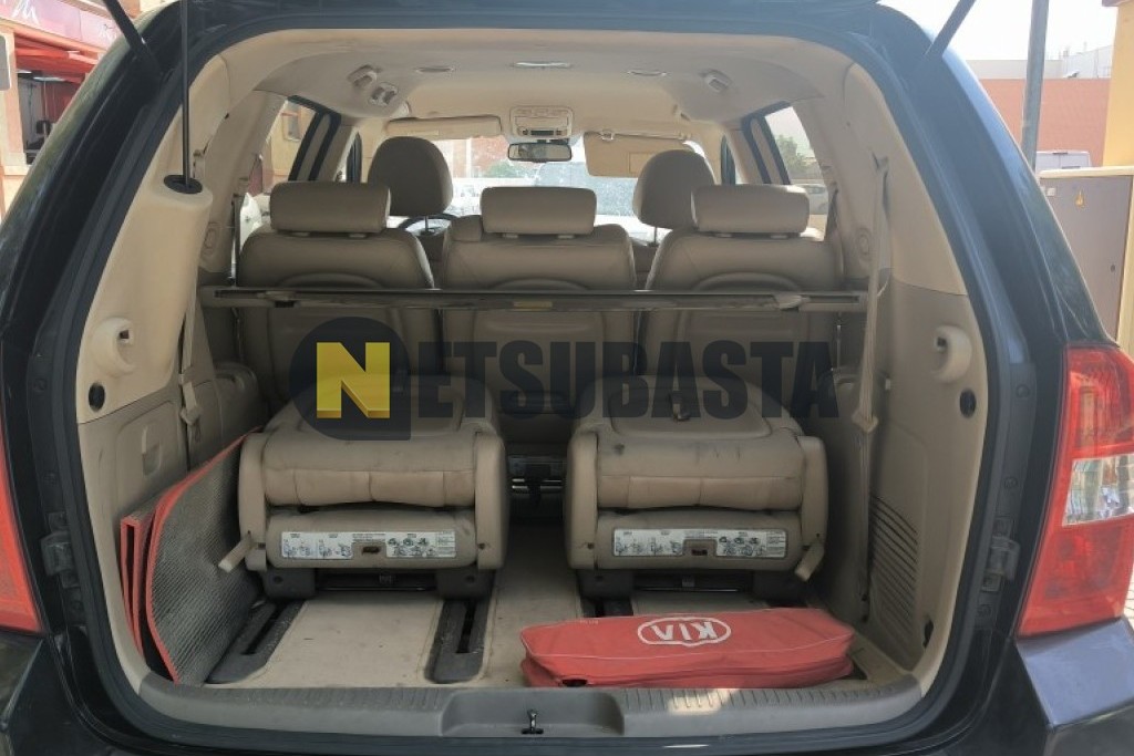 Kia Carnival 2.2 CRDi 2011