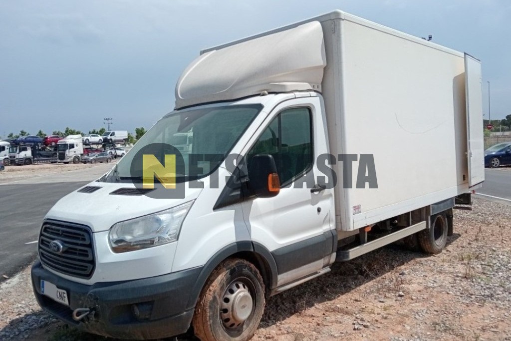 Ford Transit 2.0 TDCi Chasis-Cabina Carrozado 2018