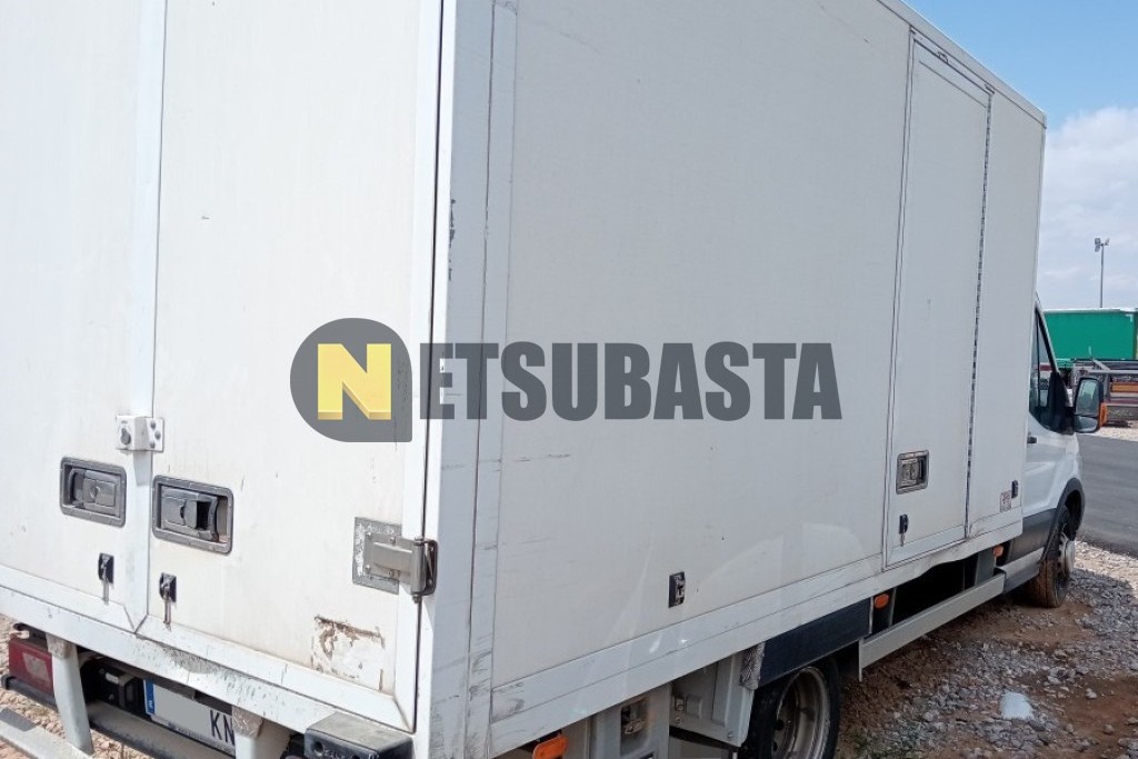 Ford Transit 2.0 TDCi Chasis-Cabina Carrozado 2018