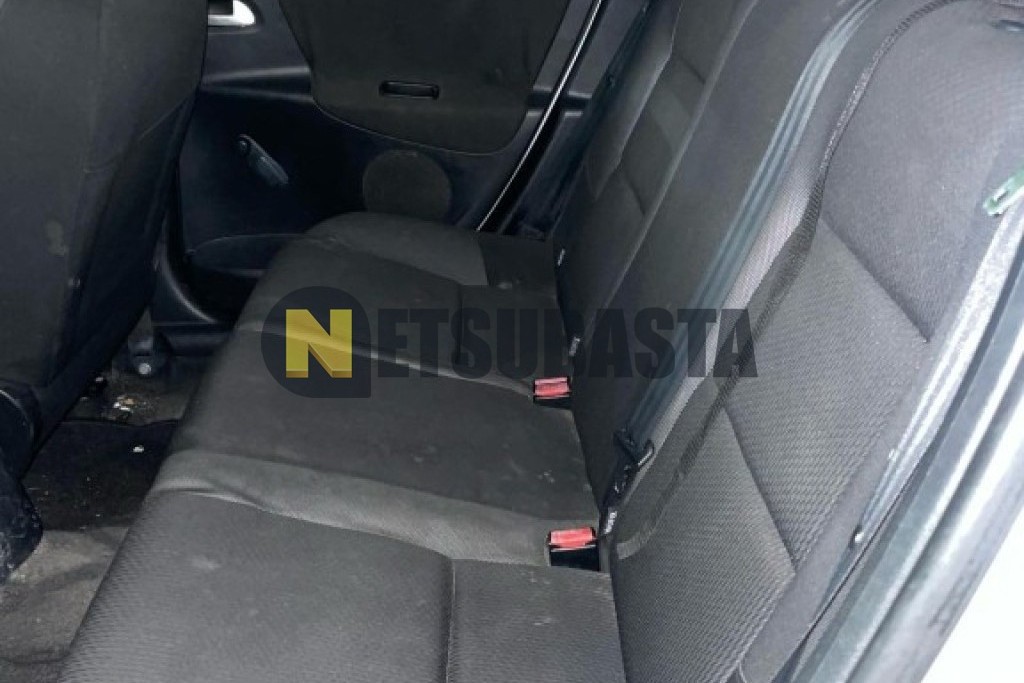 Peugeot 207 1.4i 2012