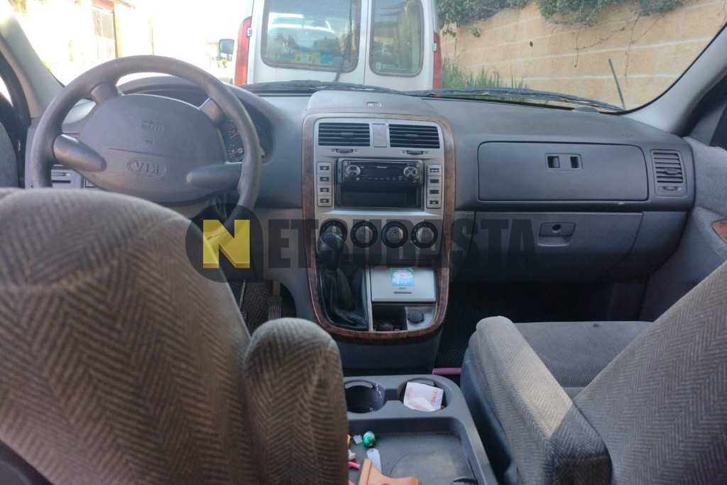 Kia Carnival 2.9 CRDI 2002