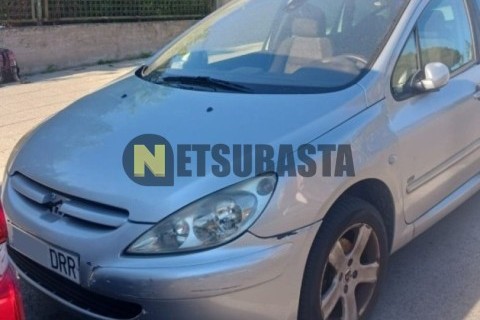 Renault Maxity 2.5 TD 140.456 2012