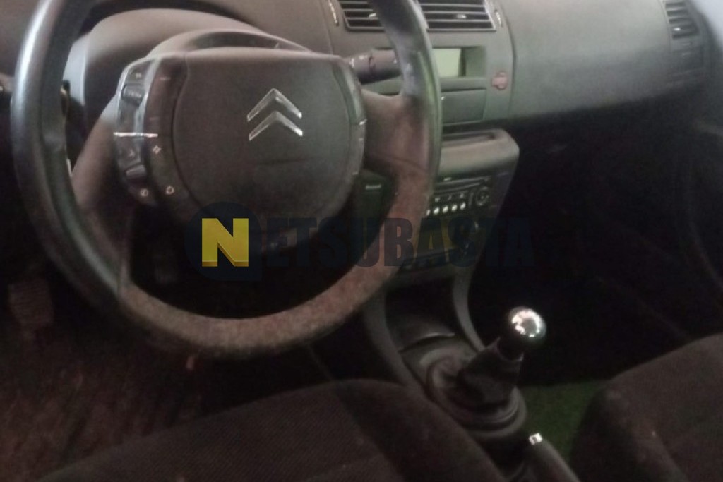 Citroën C4 Sedán 1.6 HDi 2010