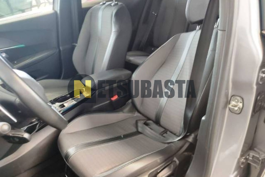 Peugeot 2008 1.5 BlueHDi EAT8 2021