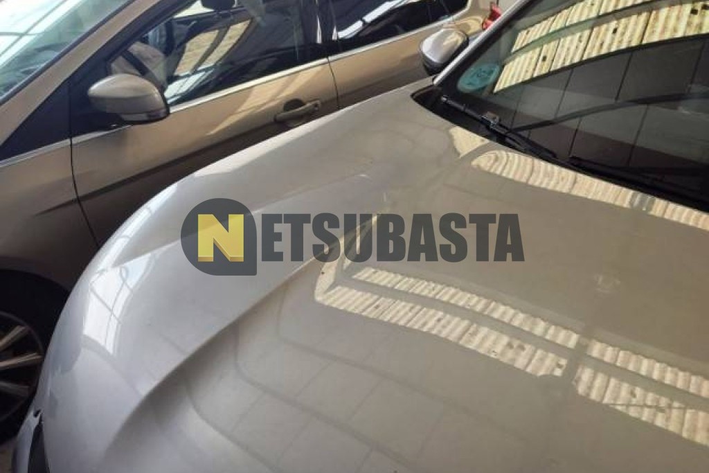 Peugeot 2008 1.5 BlueHDi EAT8 2021