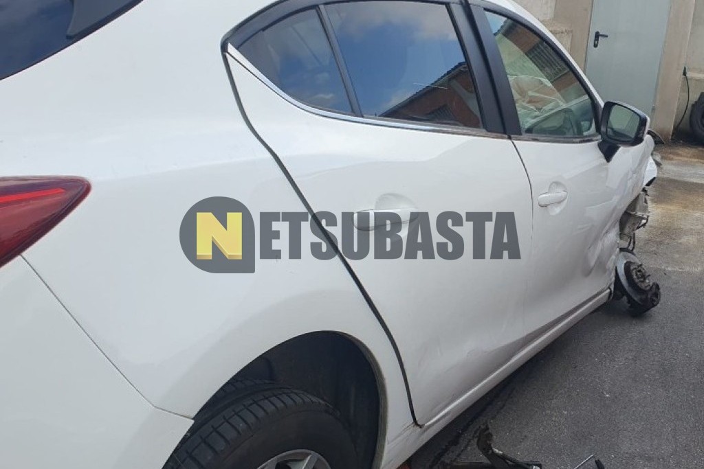 Mazda 3 2.0 SKYACTIV-G 2015