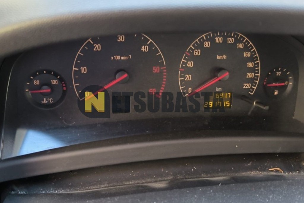 Opel Vectra 2.0 DTi 2002