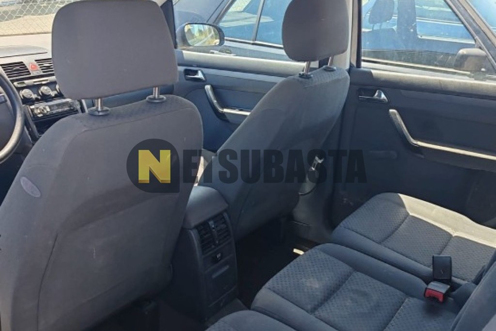 Volkswagen Touran 1.6 FSI 2004