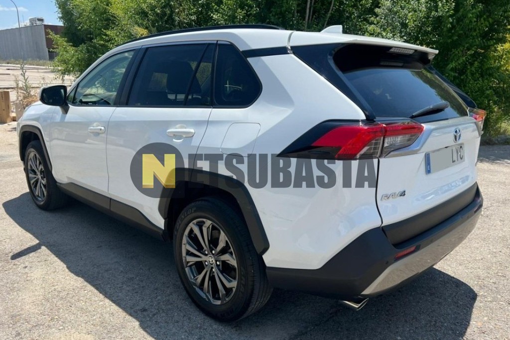 Toyota RAV4 Hybrid 220H 2022
