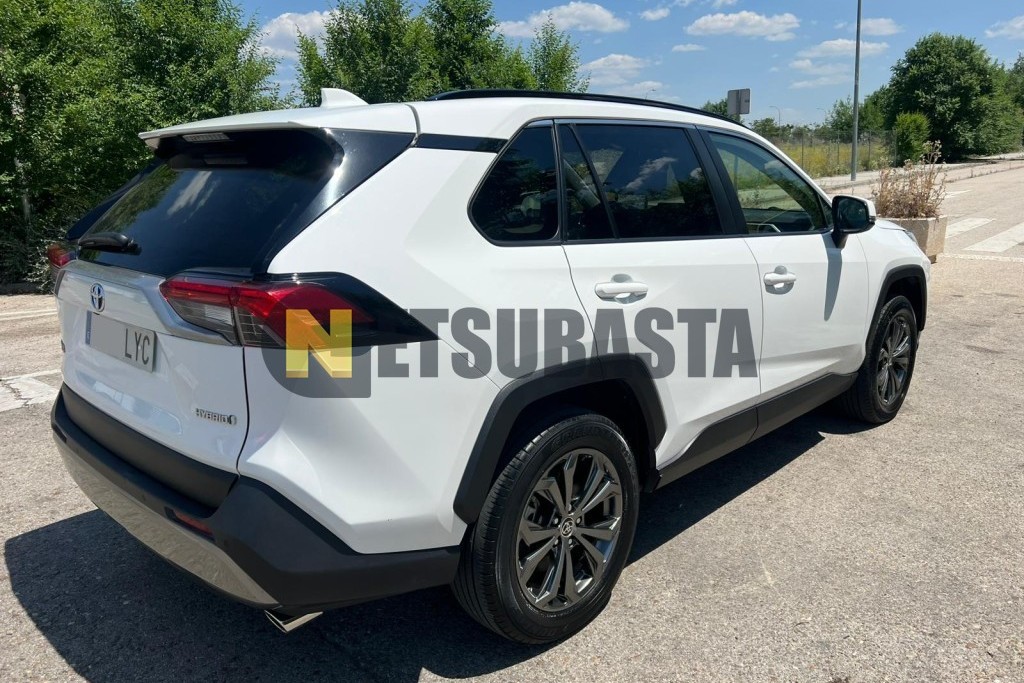 Toyota RAV4 Hybrid 220H 2022