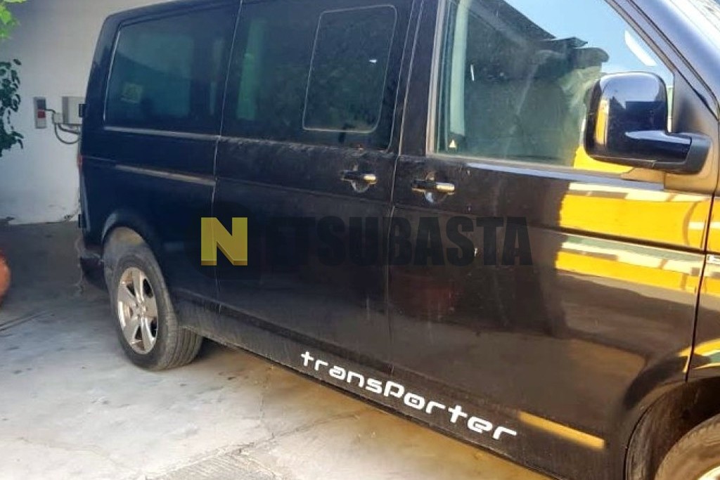 Volkswagen Transporter T5 2.5 TDI 2006