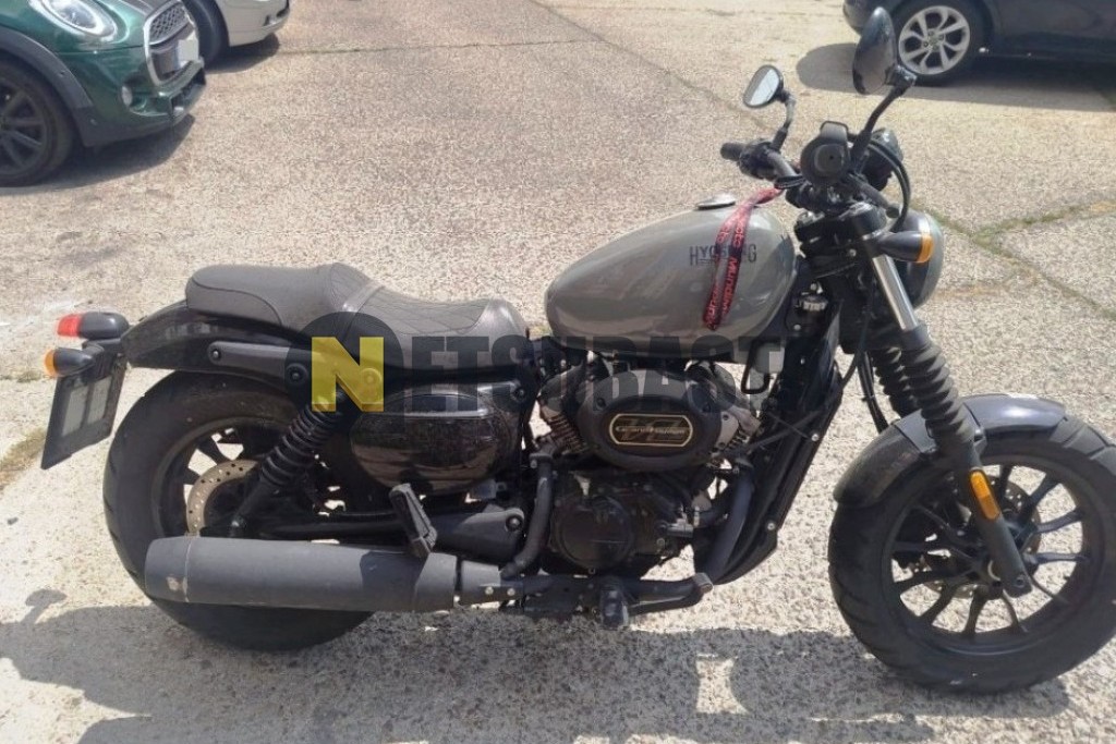 Hyosung Aquila GV 125 S 2021