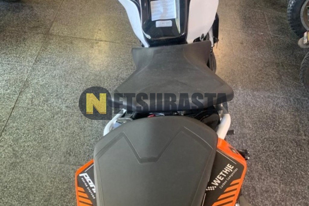 KTM 125 Duke ABS 2023