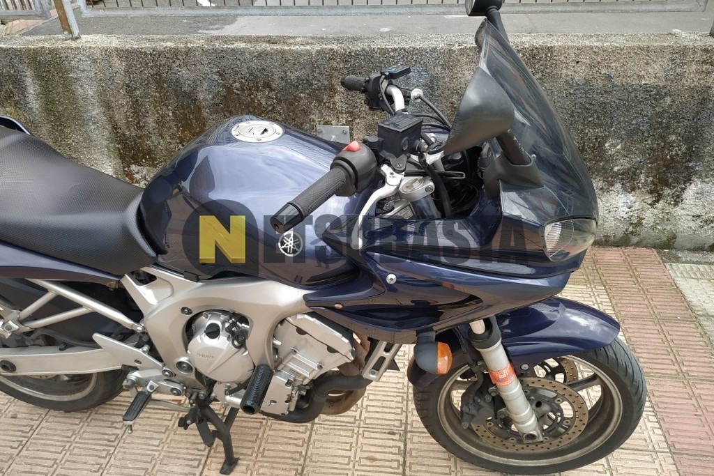 Yamaha FZ6 S 2004