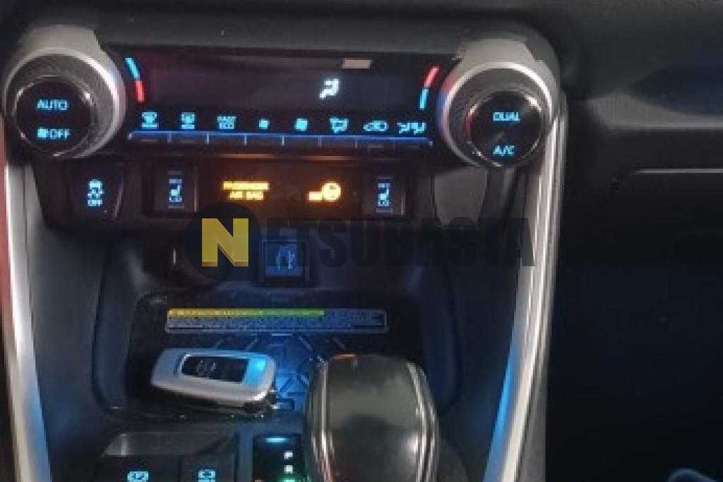 Toyota RAV4 2.5 Hybrid 220H 2019