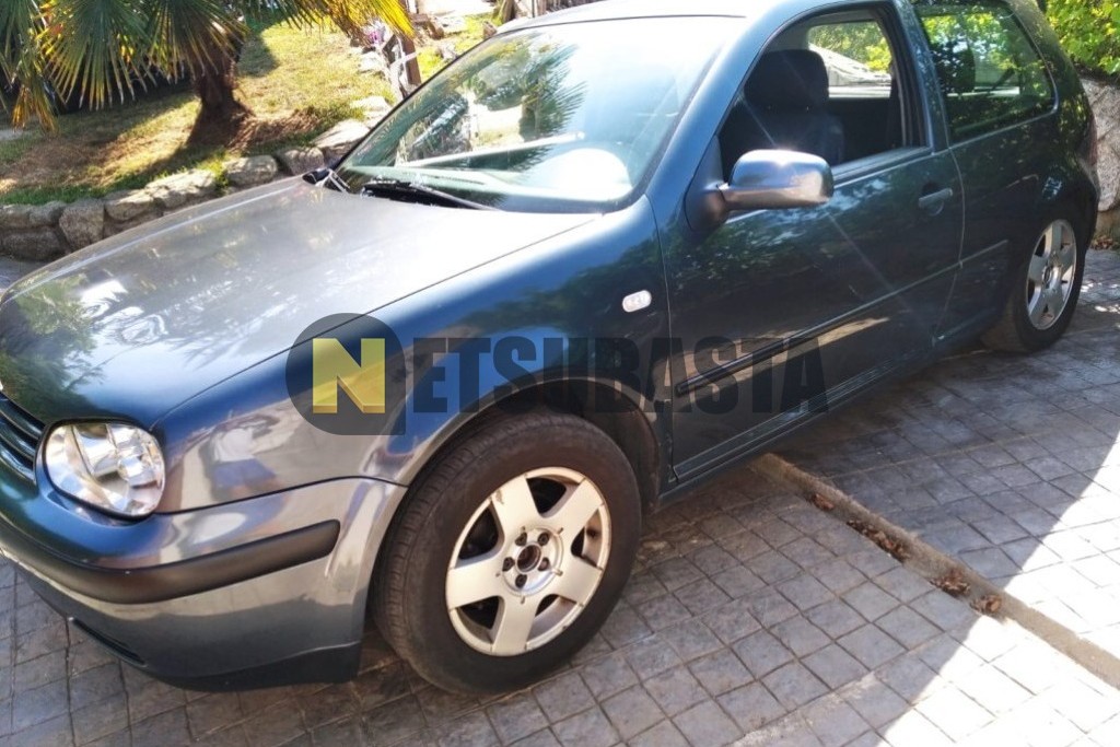 Volkswagen Golf 1.6 2001