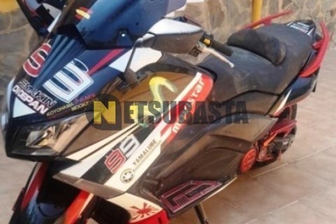 Aprilia SR Max 300 2013