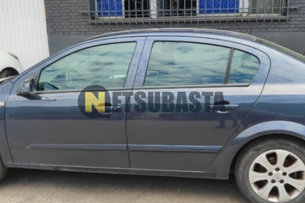 Opel Astra Sedán 1.7 CDTi 2008