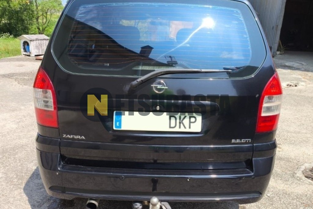 Opel Zafira 2.2 DTi 2005