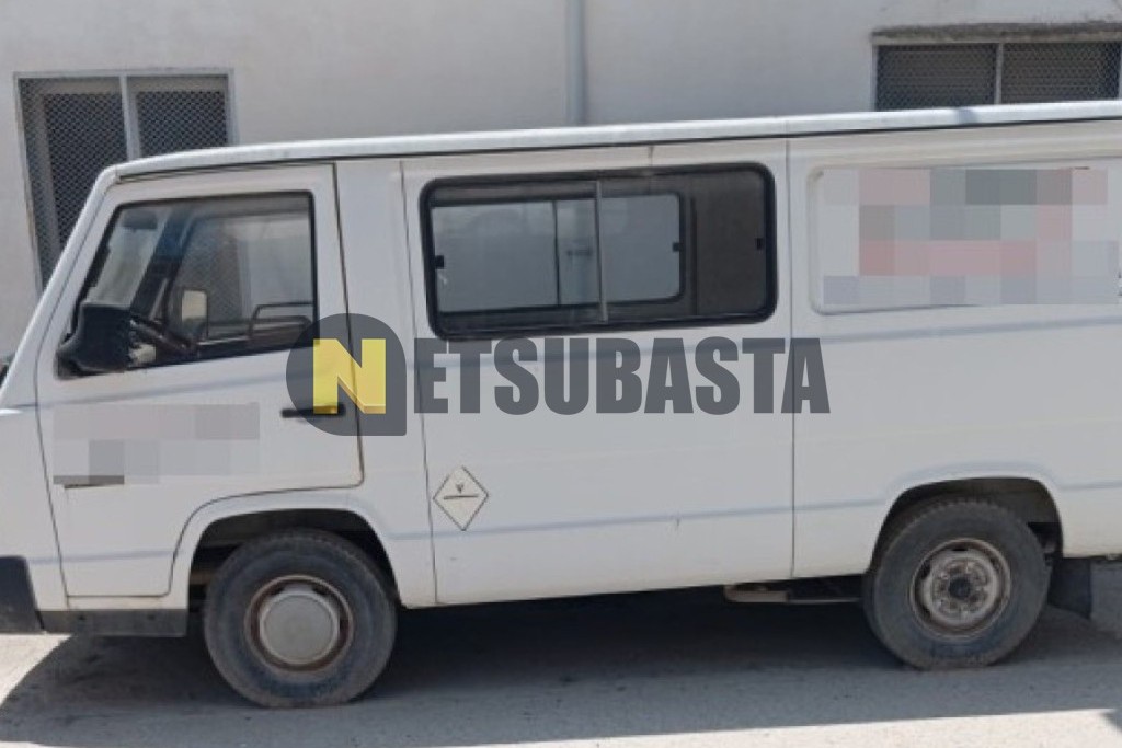 Mercedes-Benz MB 100 D 1993