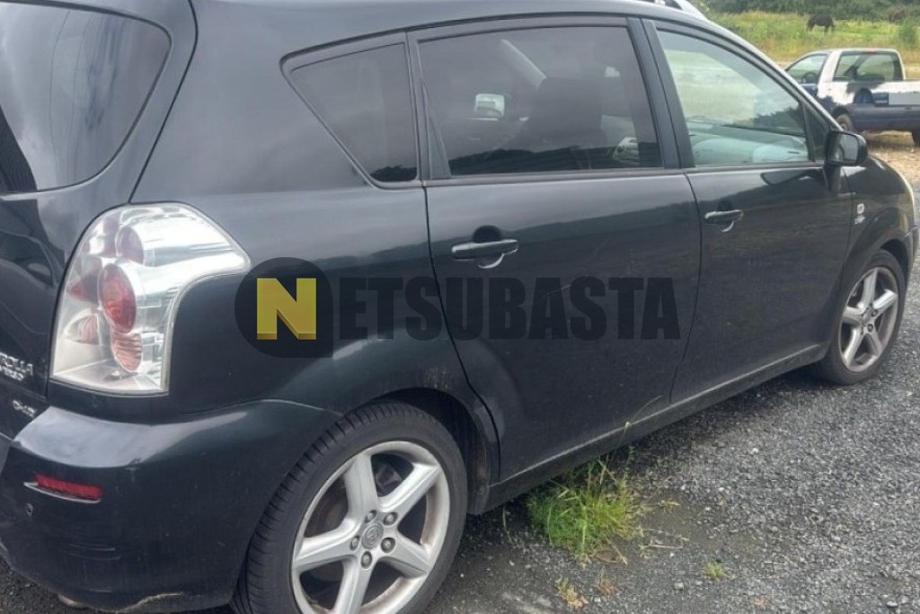 Toyota Corolla Verso 2.2 D4D 2006
