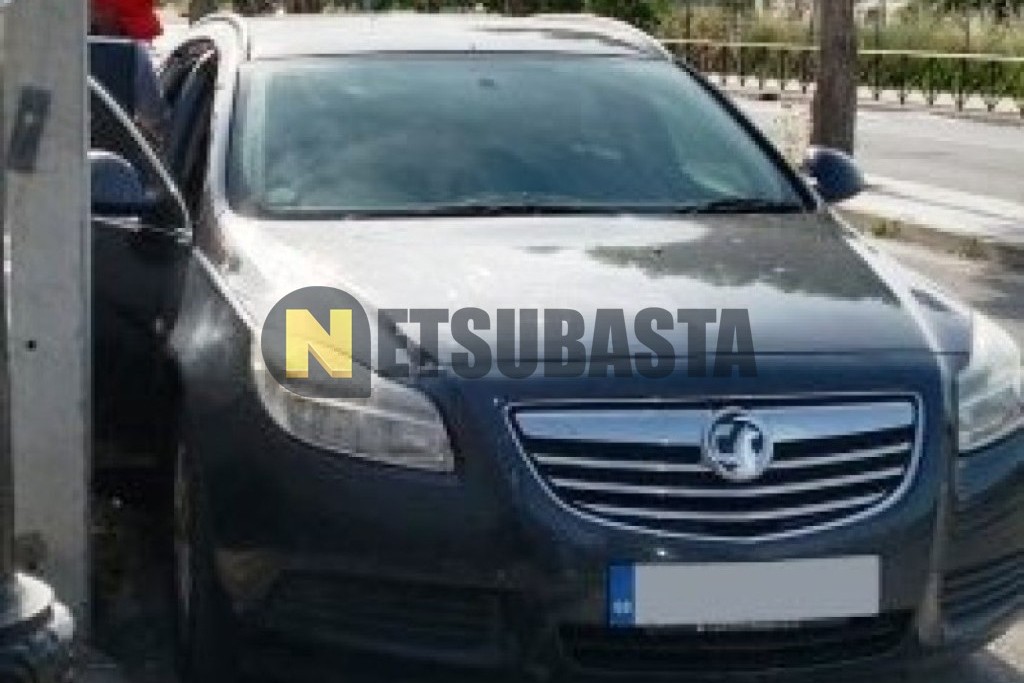 Vauxhall Insignia Sports Tourer 2.0 CDTI 2010
