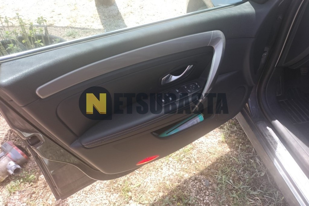 Renault Laguna 2.0 dCi 2012