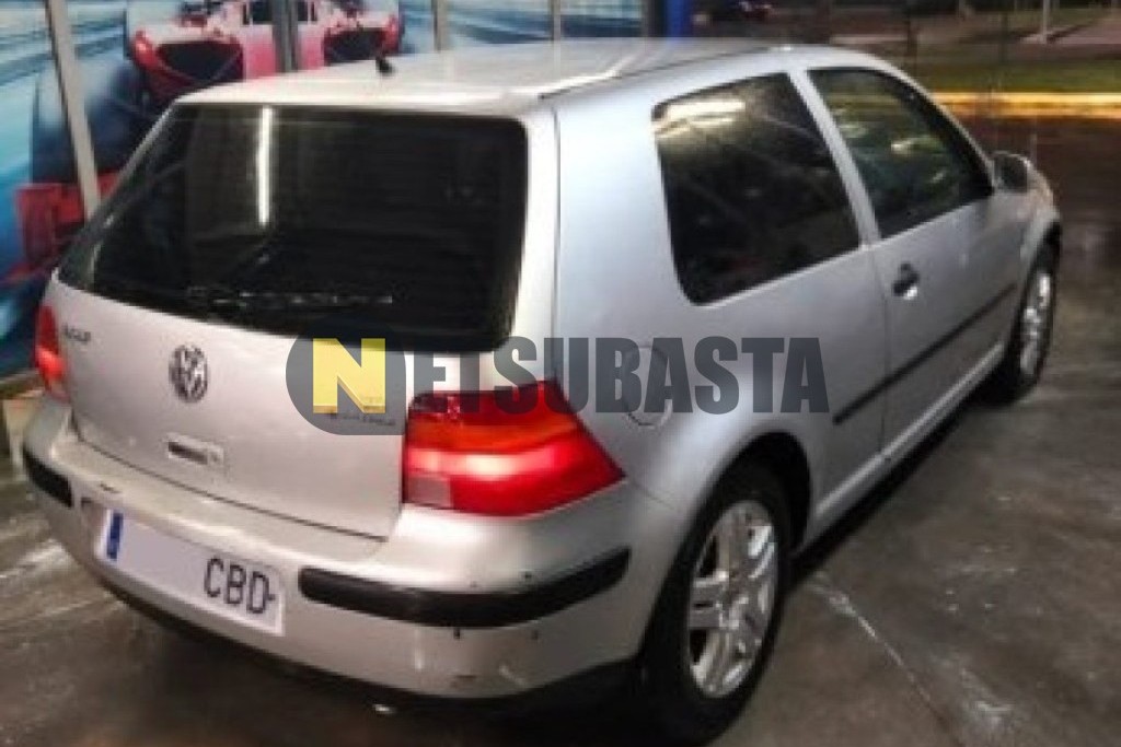 Volkswagen Golf 1.6 2002