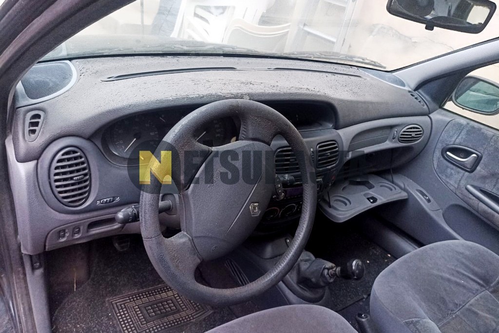 Renault Megane 1.4 2000