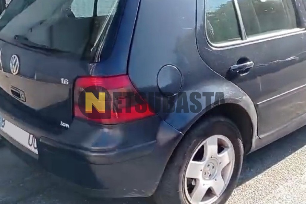 Volkswagen Golf 1.6 1998