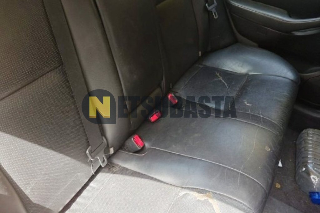 Toyota Avensis 2.0 VVT-i 2004
