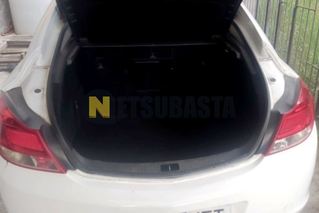 Opel Insignia 2.0 CDTI ecoFLEX 2011