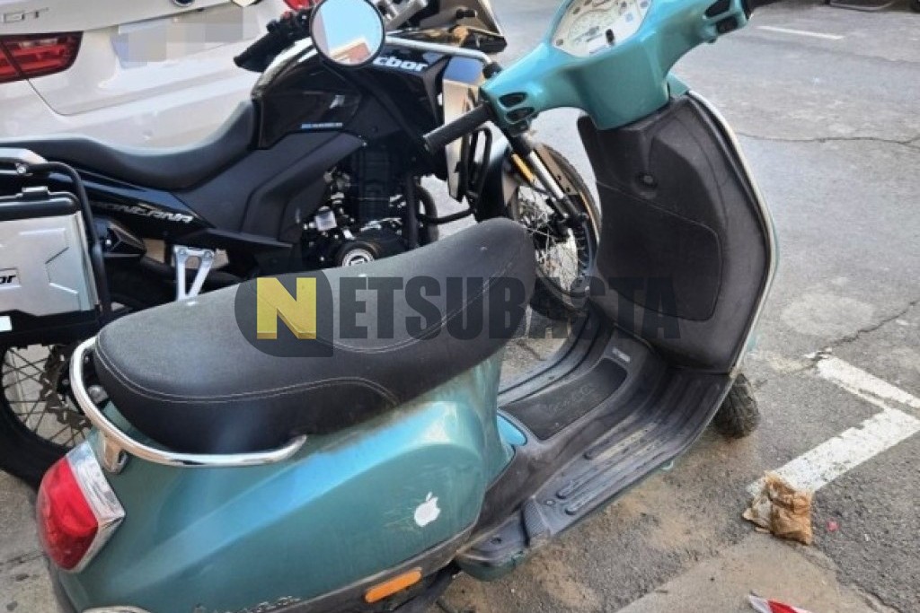 Piaggio Vespa LX 50 2014