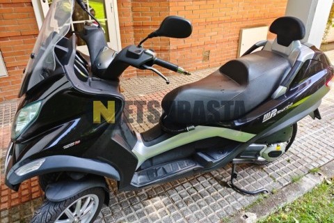 Yamaha Majesty 125 2004