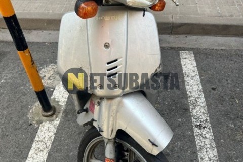 Yamaha Majesty 125 2001