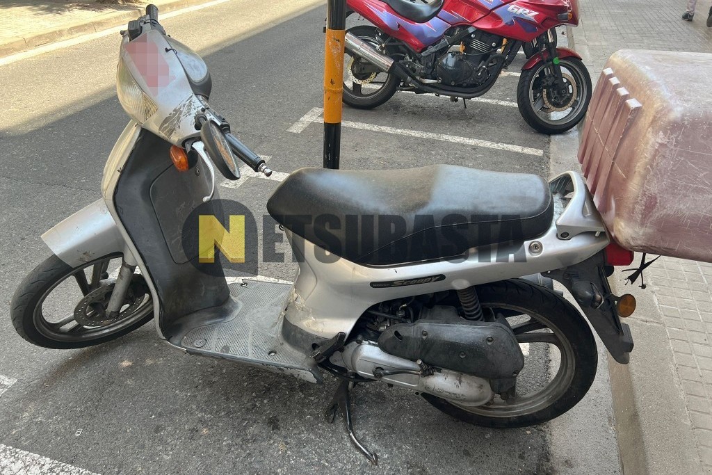 Honda SCOOPY 50 2001